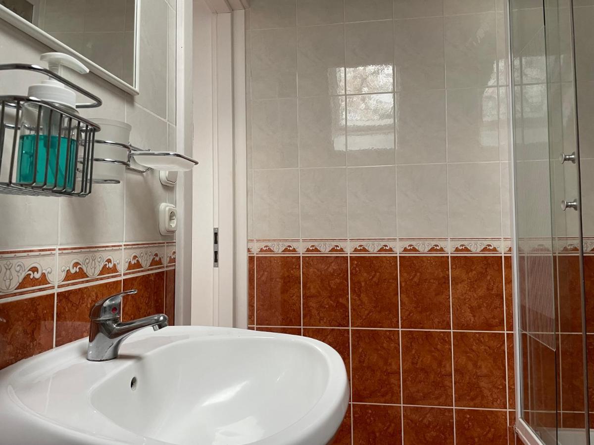 Szentesi Panzio Bed & Breakfast Fertőrákos Bagian luar foto