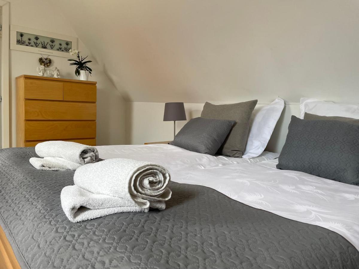 Szentesi Panzio Bed & Breakfast Fertőrákos Bagian luar foto