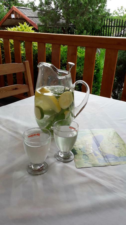Szentesi Panzio Bed & Breakfast Fertőrákos Bagian luar foto
